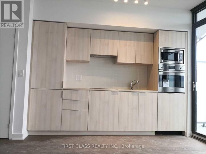 Property Photo:  11 Wellesley Street West 4613  ON M4Y 1E8 