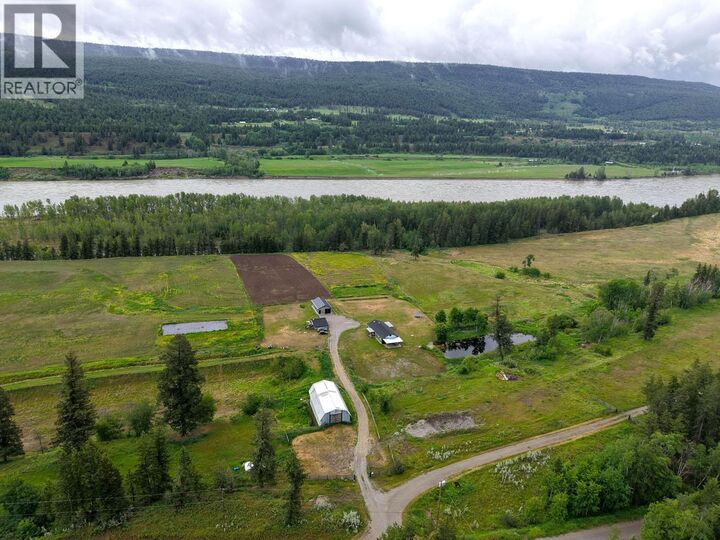 Property Photo: 9811 Marguerite Ferry Road BC V2J 6R6