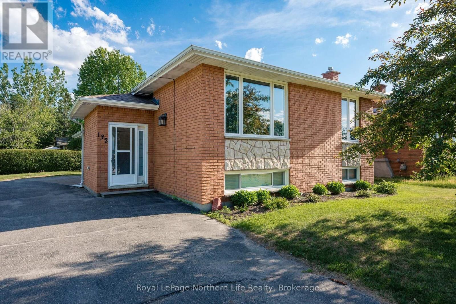 Property Photo:  132 Levis Street  ON P2B 3E3 