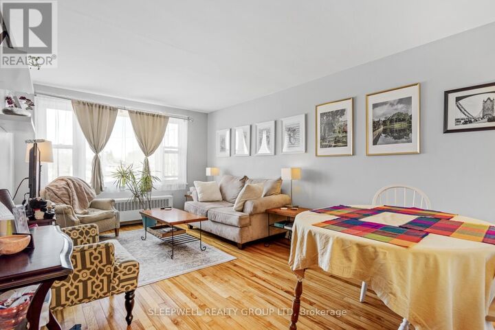 Property Photo:  54 Centennial Boulevard 5  ON K1S 0M9 