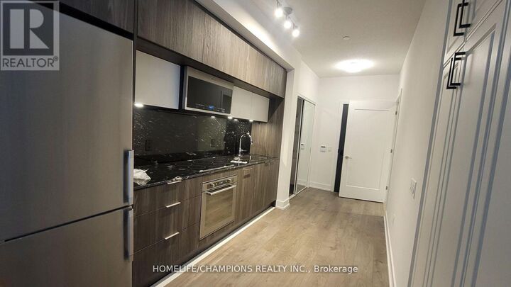 Property Photo: 25 Adra Grado Way 658 ON M2J 0H6