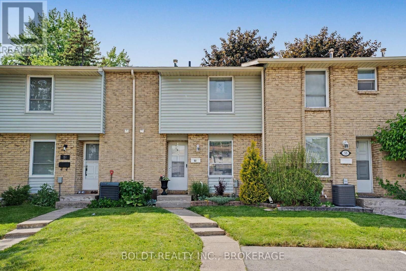 Property Photo:  242 Lakeport Road 52  ON L2N 6V2 
