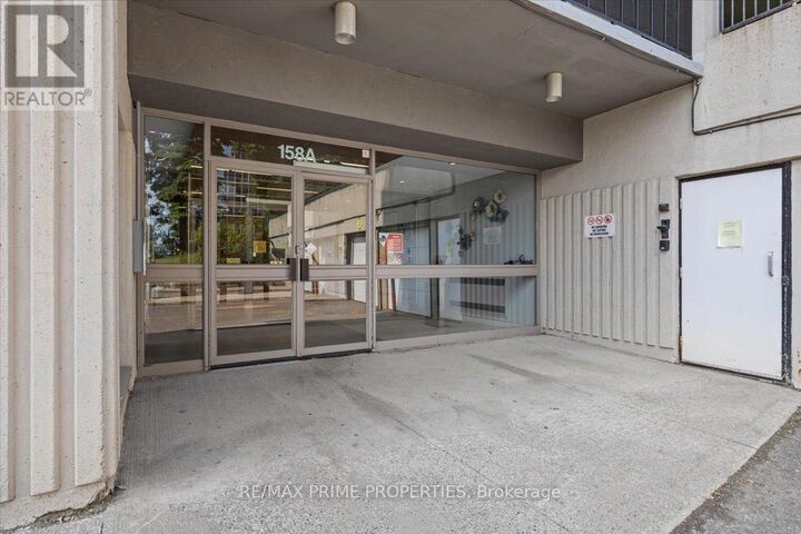 Property Photo: 158A McArthur Avenue 209 ON K1L 7E7