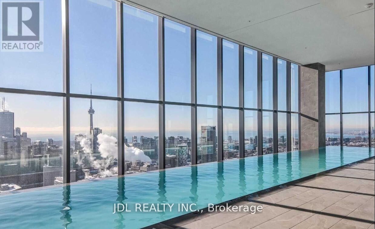 Property Photo:  7 Grenville Street 5102  ON M4Y 0E9 