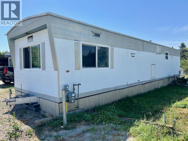 Property Photo: 3003 3 Highway 11 BC V0B 1G1