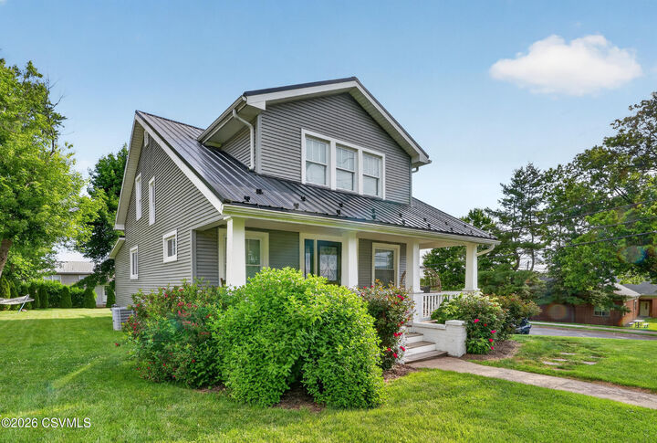 Property Photo:  700 University Avenue  PA 17870 