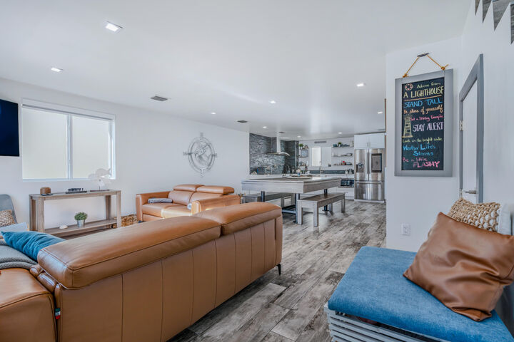 Property Photo: 94825 Overseas Highway 254 FL 33037