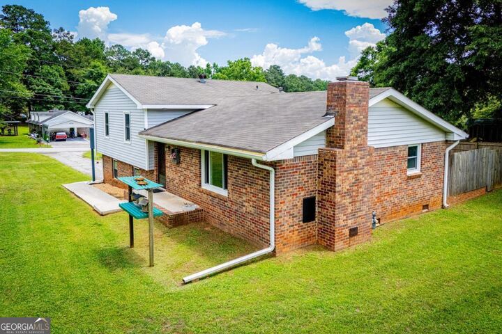 Property Photo:  235 E Knight Drive  GA 30116 
