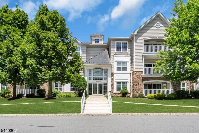 Property Photo:  3105 Chesterwood Way  NJ 08873 