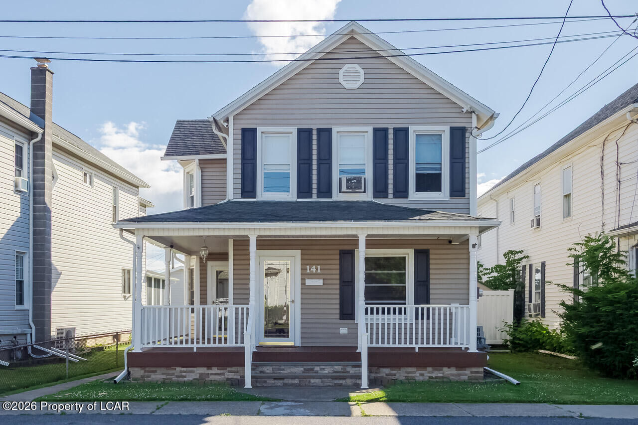 Property Photo:  141 Lincoln Street  PA 18643 