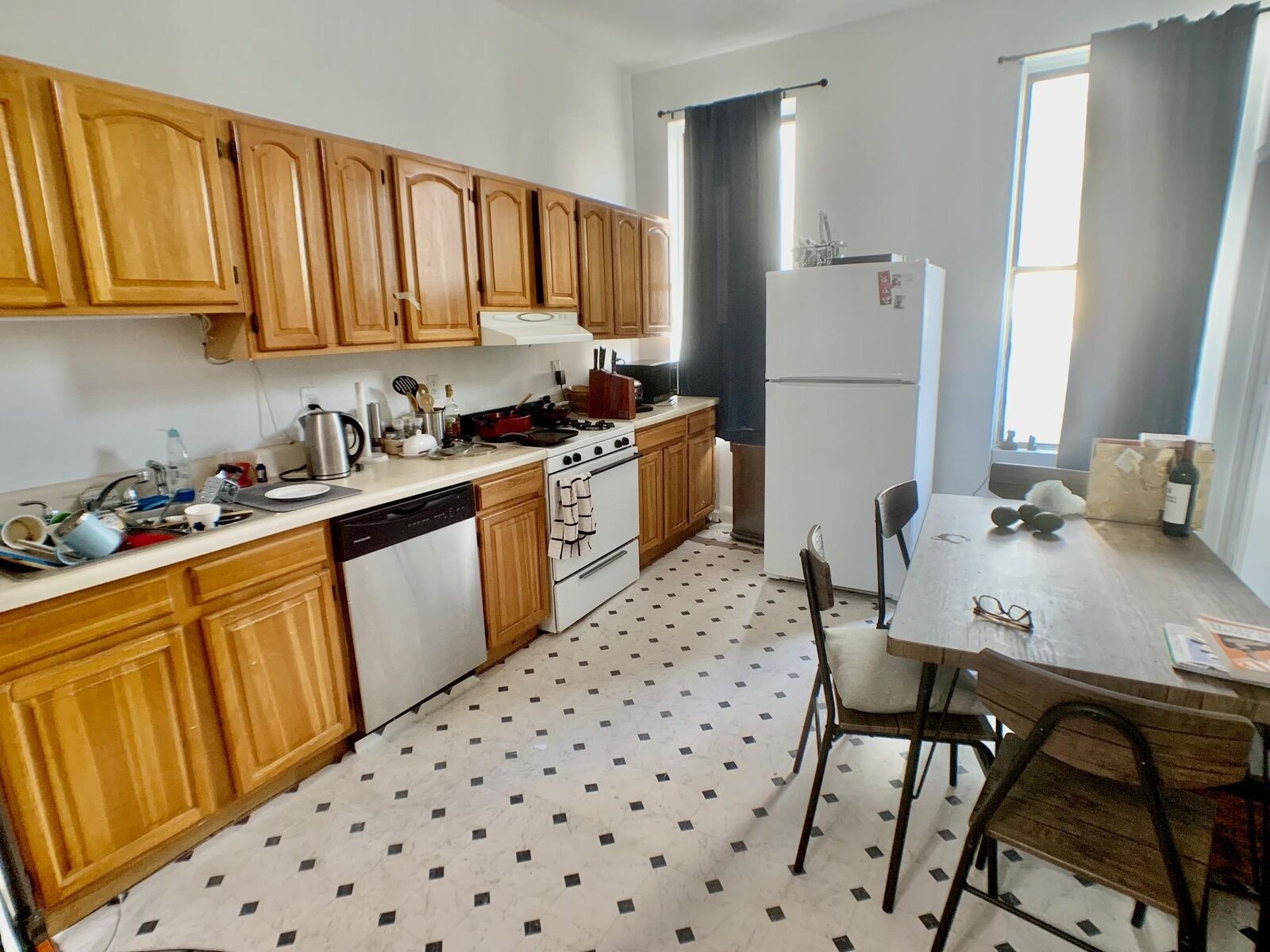 Property Photo:  206 4th St 1F  NJ 07302 