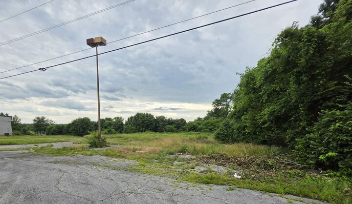 Property Photo:  140 Laralan Ave Avenue  KY 40601 