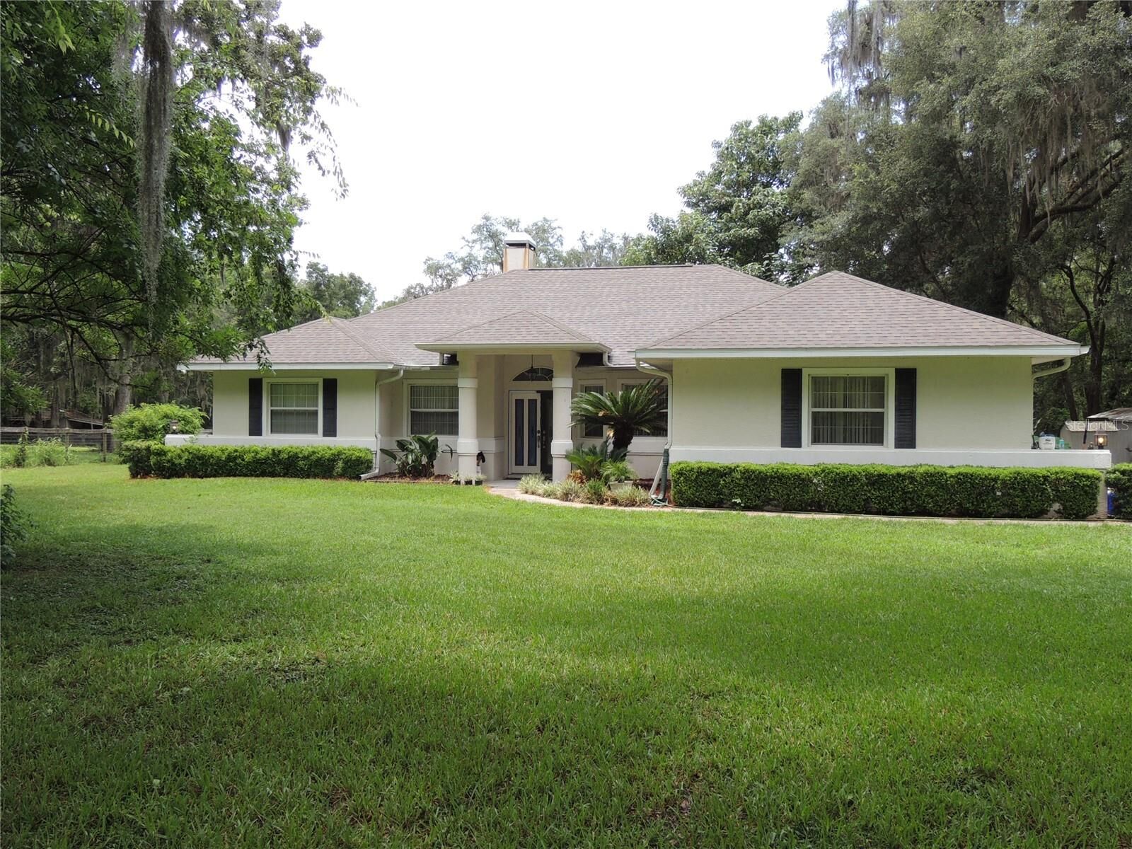 Property Photo: 19308 NW County Road 236 FL 32643