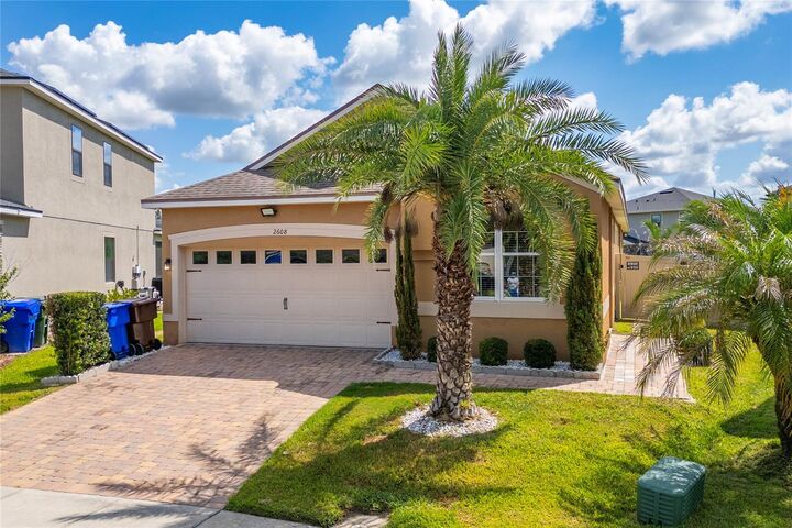 Property Photo:  2608 Nouveau Way  FL 34741 