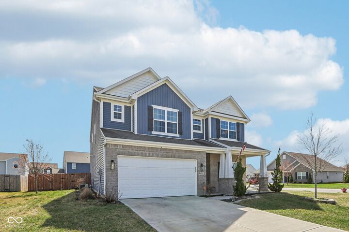 Property Photo:  6673 Laurelwood  IN 46064 