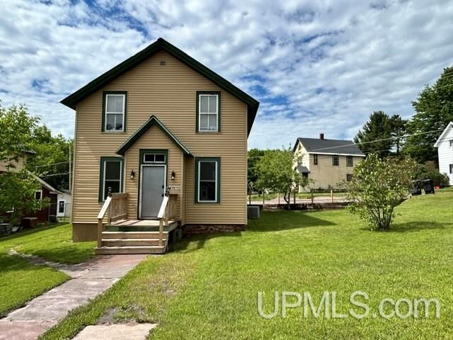 Property Photo: 27017 W 21st Street MI 49934