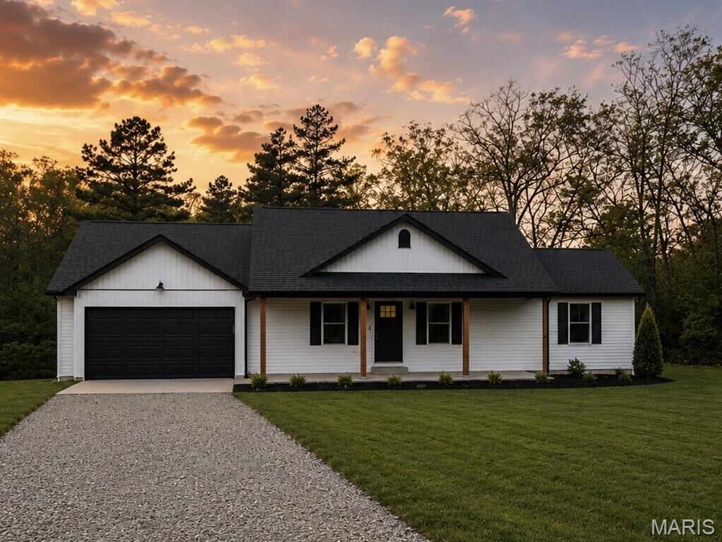 Property Photo: 302 Chestnut View Rd MO 63640