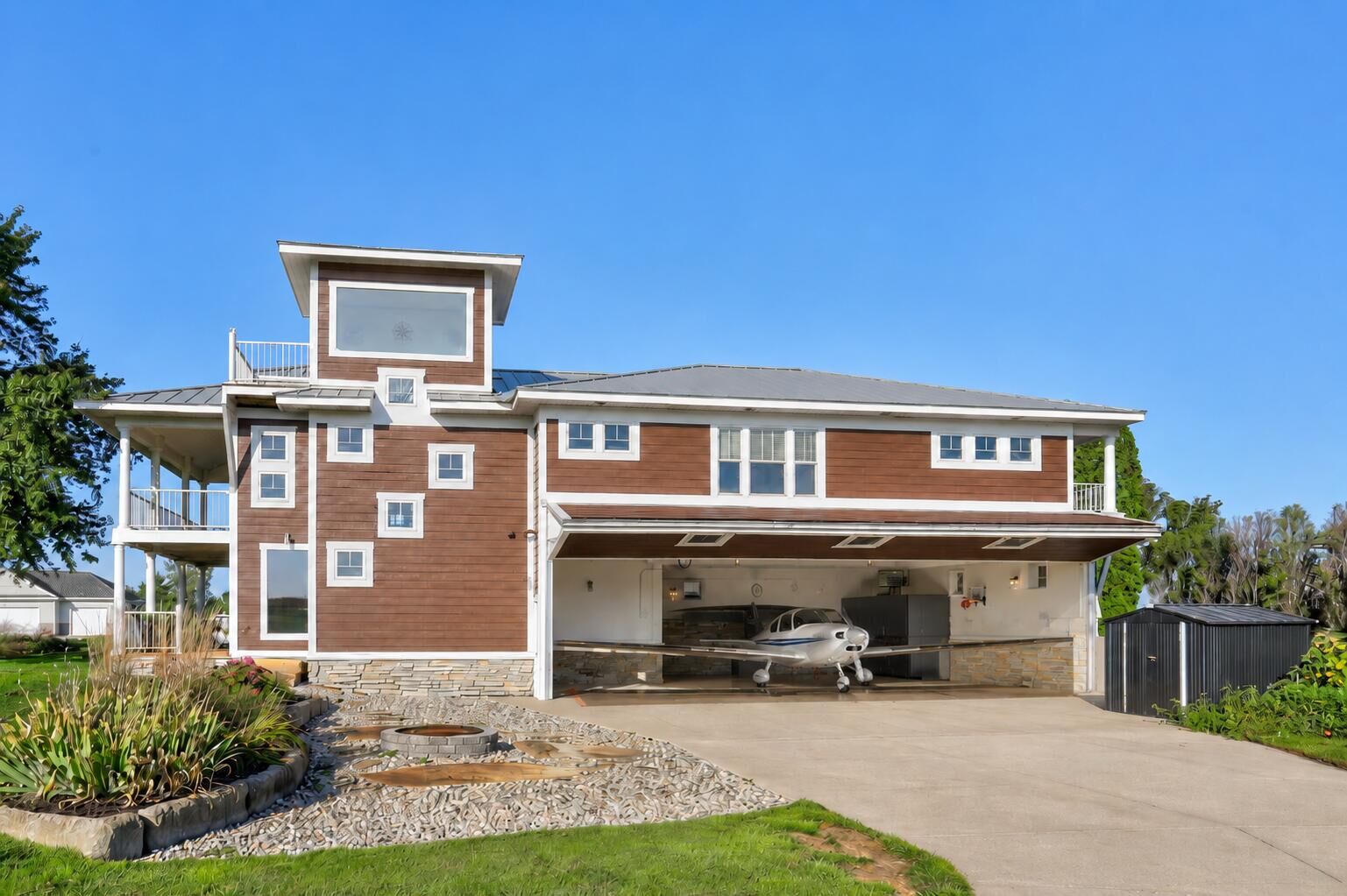 Property Photo: 2520 Air Park Drive MI 49464