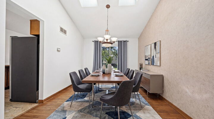 Property Photo:  2284 Briarhill Drive  IL 60565 
