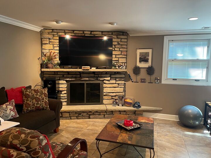 Property Photo:  6833 N Concord Lane N  IL 60714 