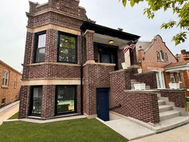 Property Photo: 2430 S 57th Avenue IL 60804