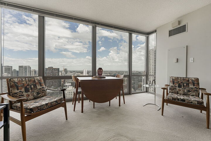 Property Photo:  2 E Erie Street 3706  IL 60611 