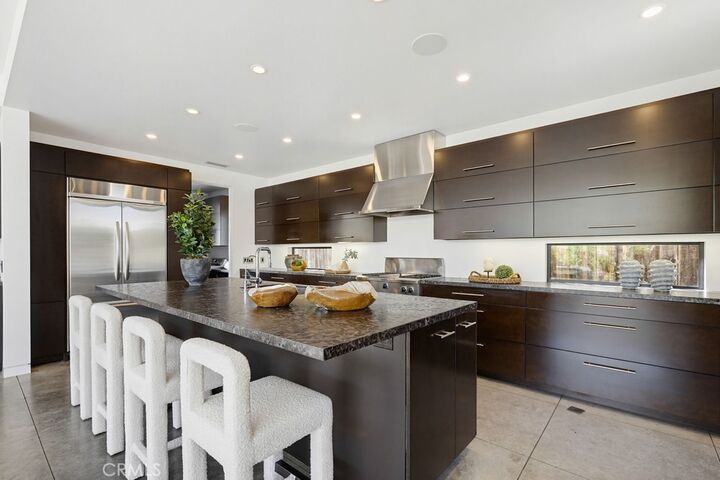 Property Photo:  2534 Vista Baya  CA 92660 