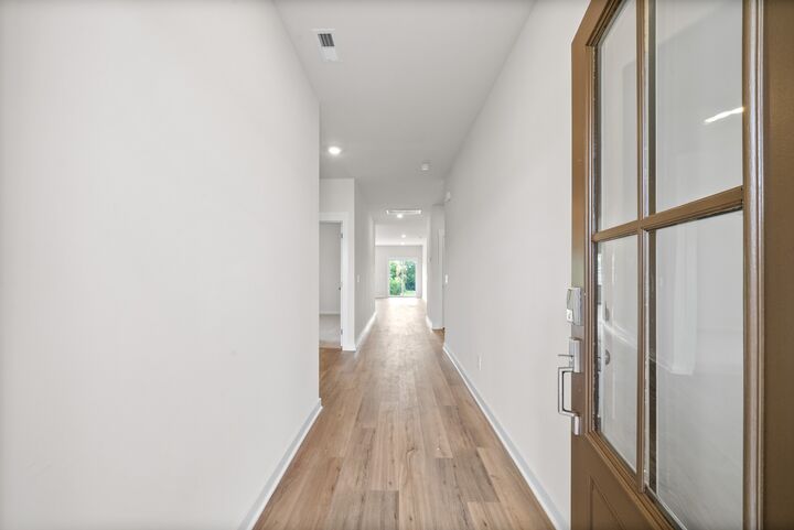 Property Photo:  319 Lacewing Ln  TN 37043 