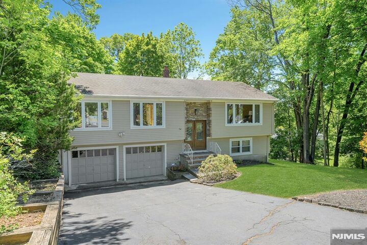 Property Photo:  34 Bear Brook Lane  NJ 07039 