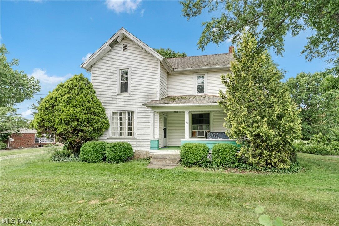 Property Photo: 75 E South Range Road OH 44452