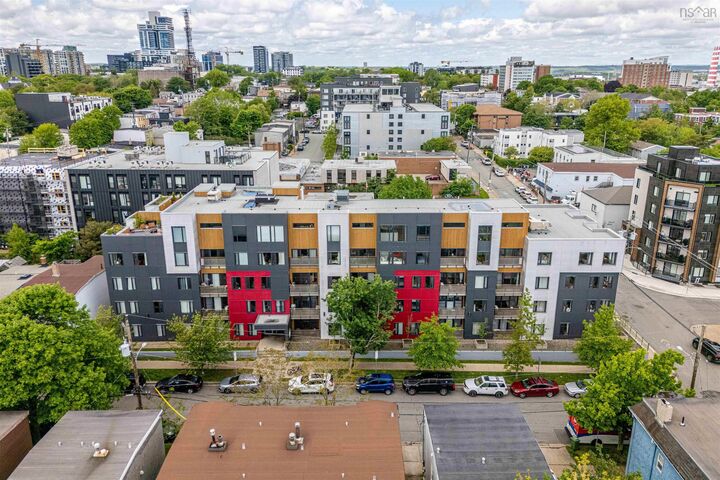 405 5677 Harris Street — photo 1