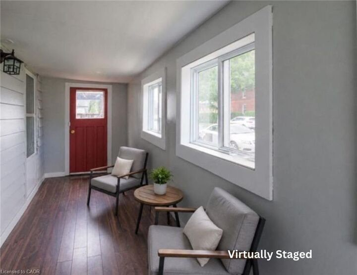 Property Photo: 9 Marshall Lane ON N3Y 1Z2