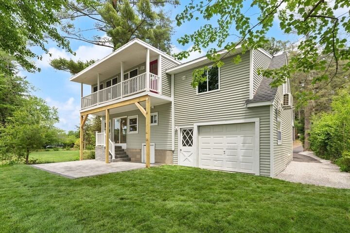 Property Photo:  86 Lakeview Ave  MA 02780 