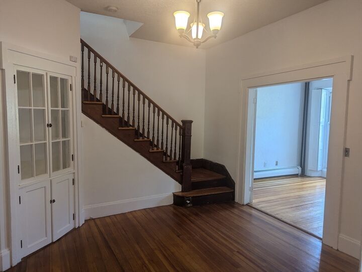 Property Photo:  9A Ellis St 9A  MA 02119 
