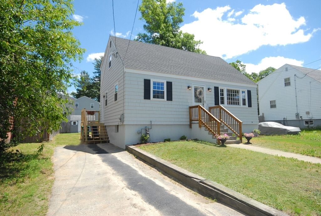 Property Photo:  12 Edgewood Rd  MA 01821 