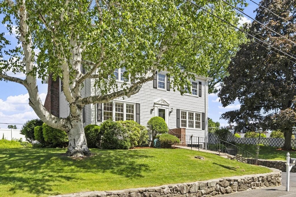Property Photo:  33 Kane Dr  MA 01752 