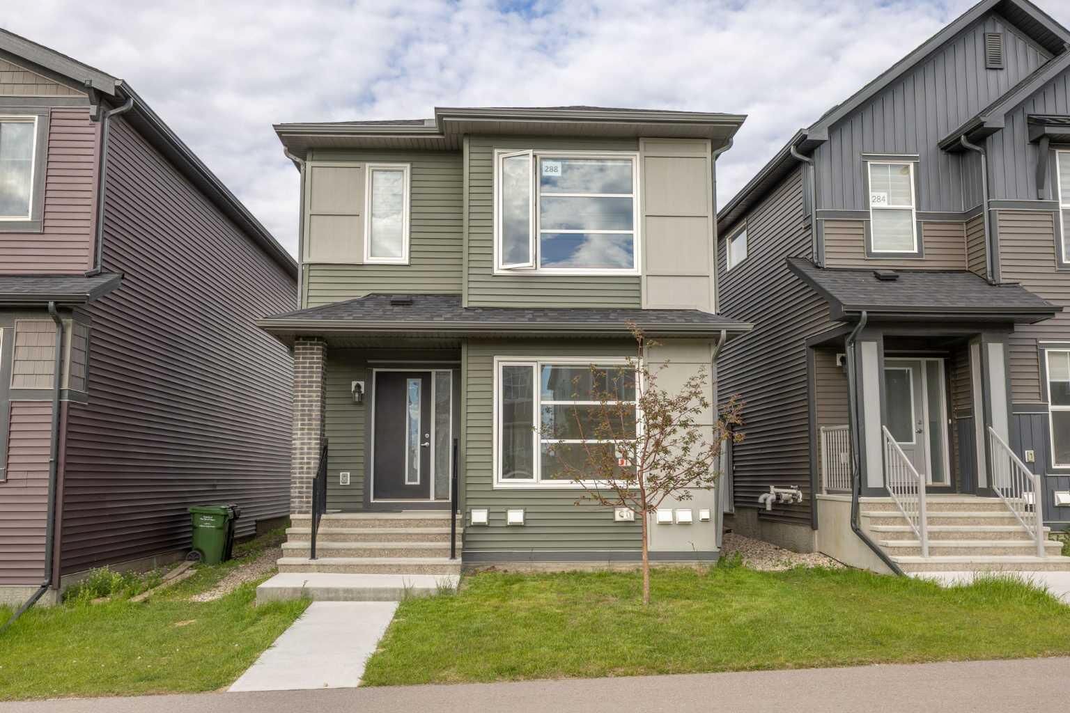 Property Photo: 288 Lucas Boulevard NW AB T3P 1X2