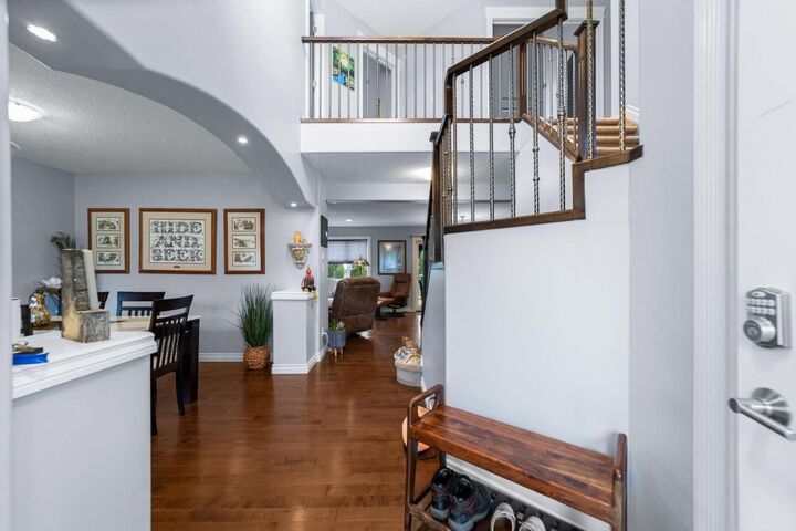 Property Photo:  2605 57 Street  AB T4V 1T2 