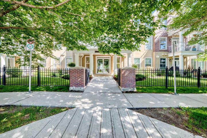 Property Photo:  3651 Marda Link SW 307  AB T2J 6J7 