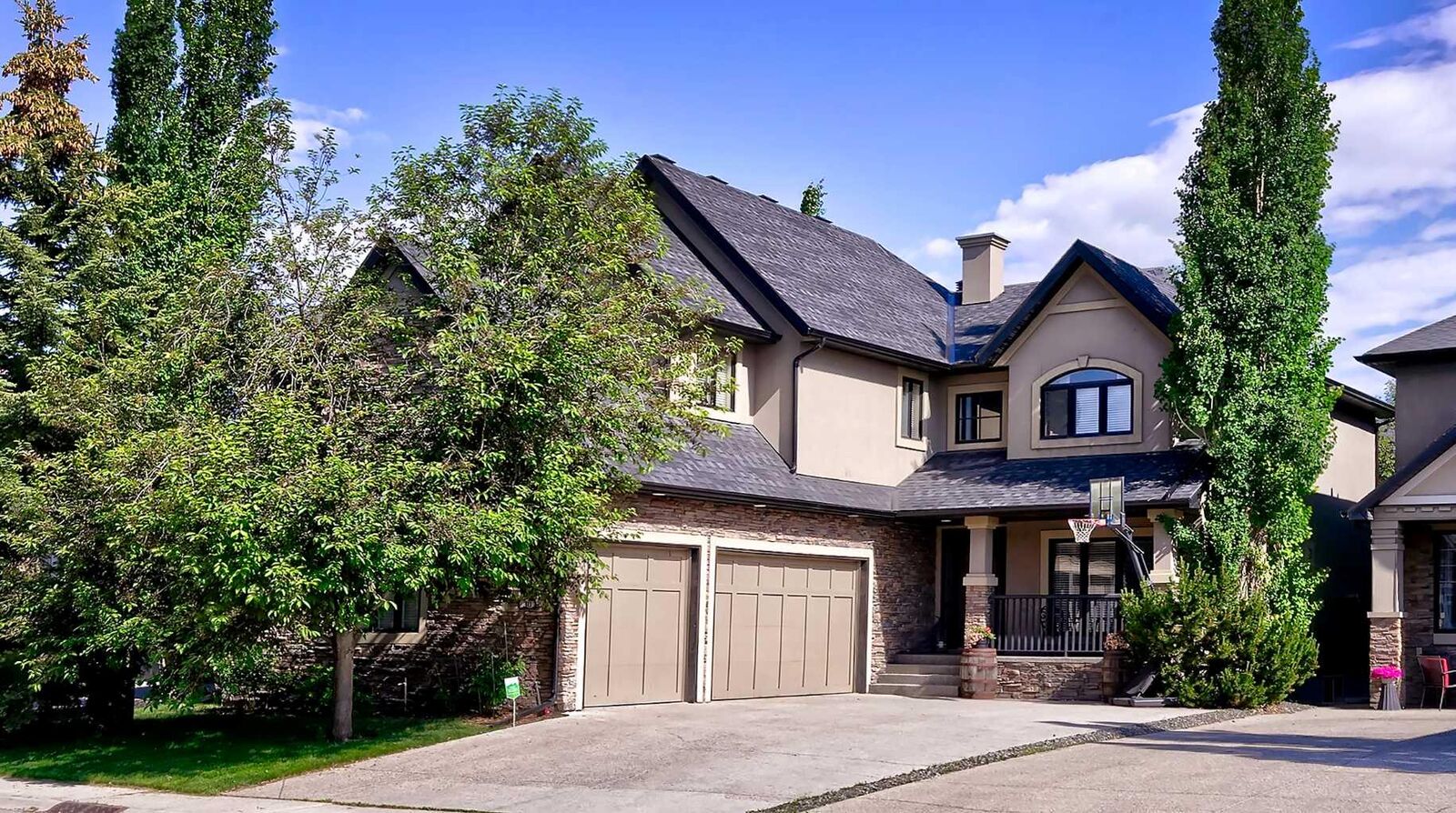Property Photo:  30 Aspen Meadows Park SW  AB T3H 5Z7 