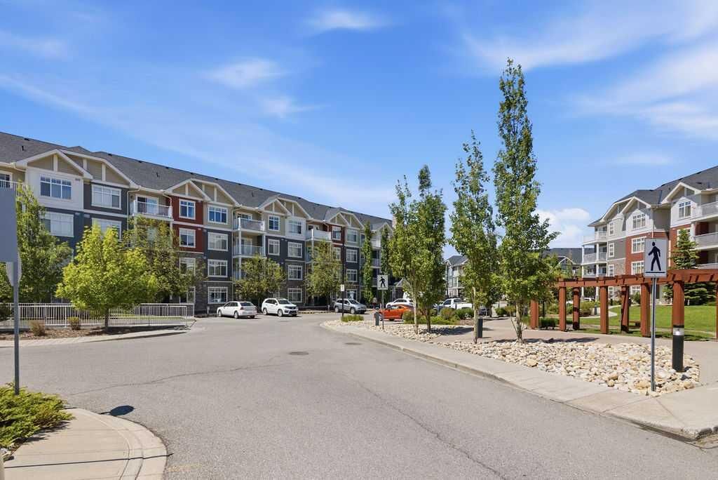 Property Photo:  155 Skyview Ranch Way NE 6114  AB T3N 0L6 