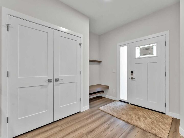Property Photo: 29 Sierra Green SW AB T1B 0R5