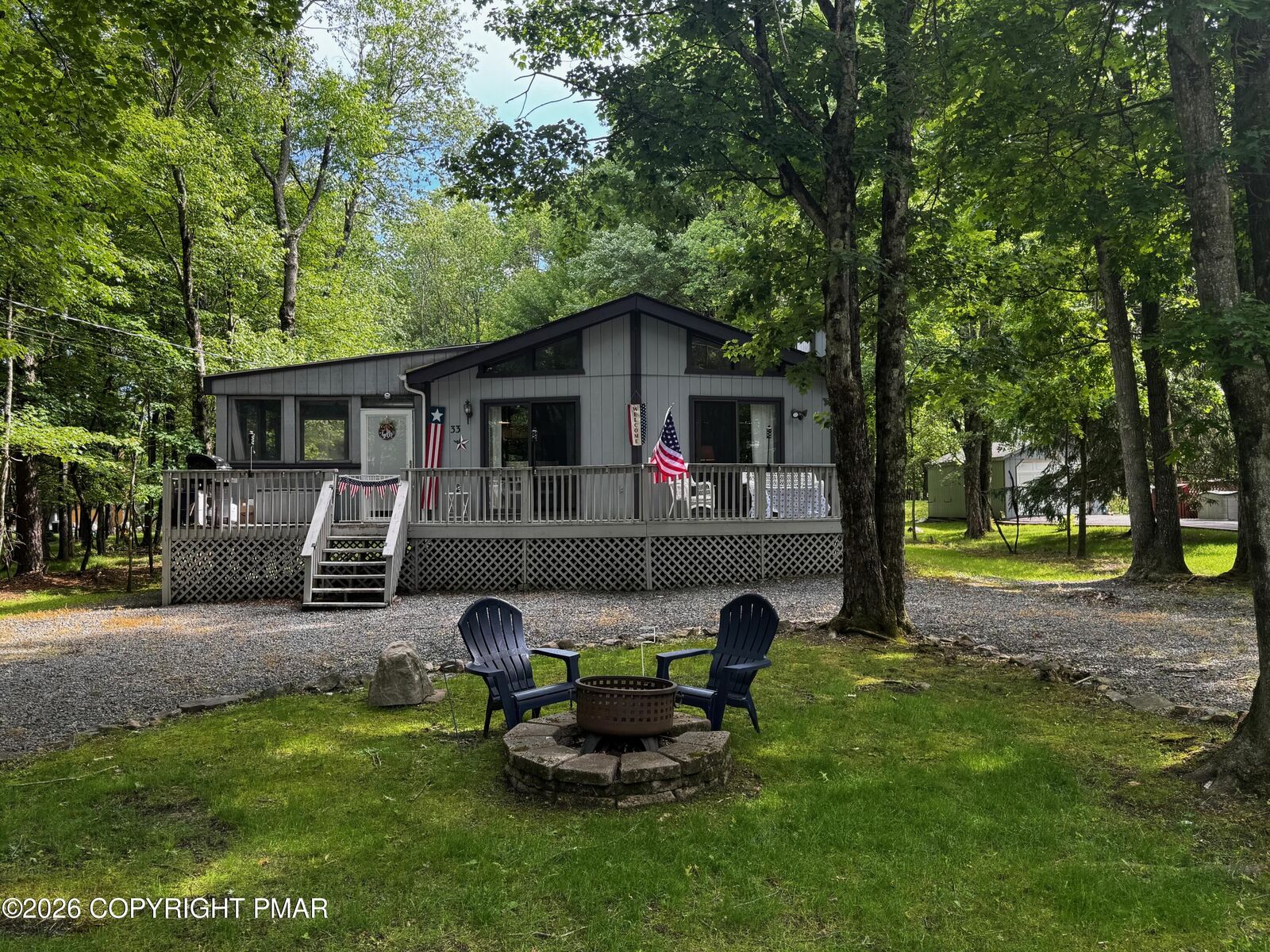Property Photo: 33 Eliot Lane PA 18210