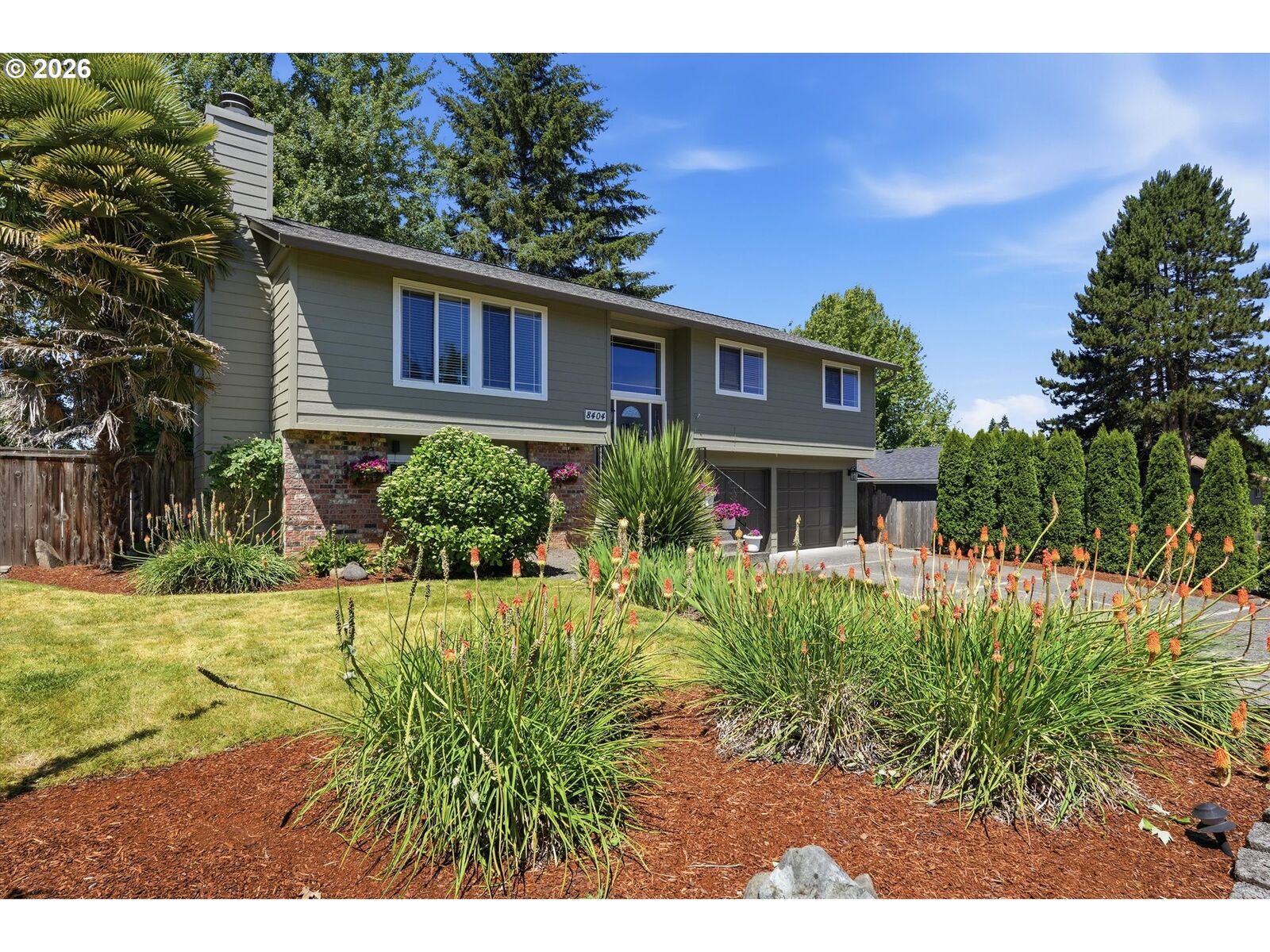 Property Photo:  8404 NE 29th Ave  WA 98665 