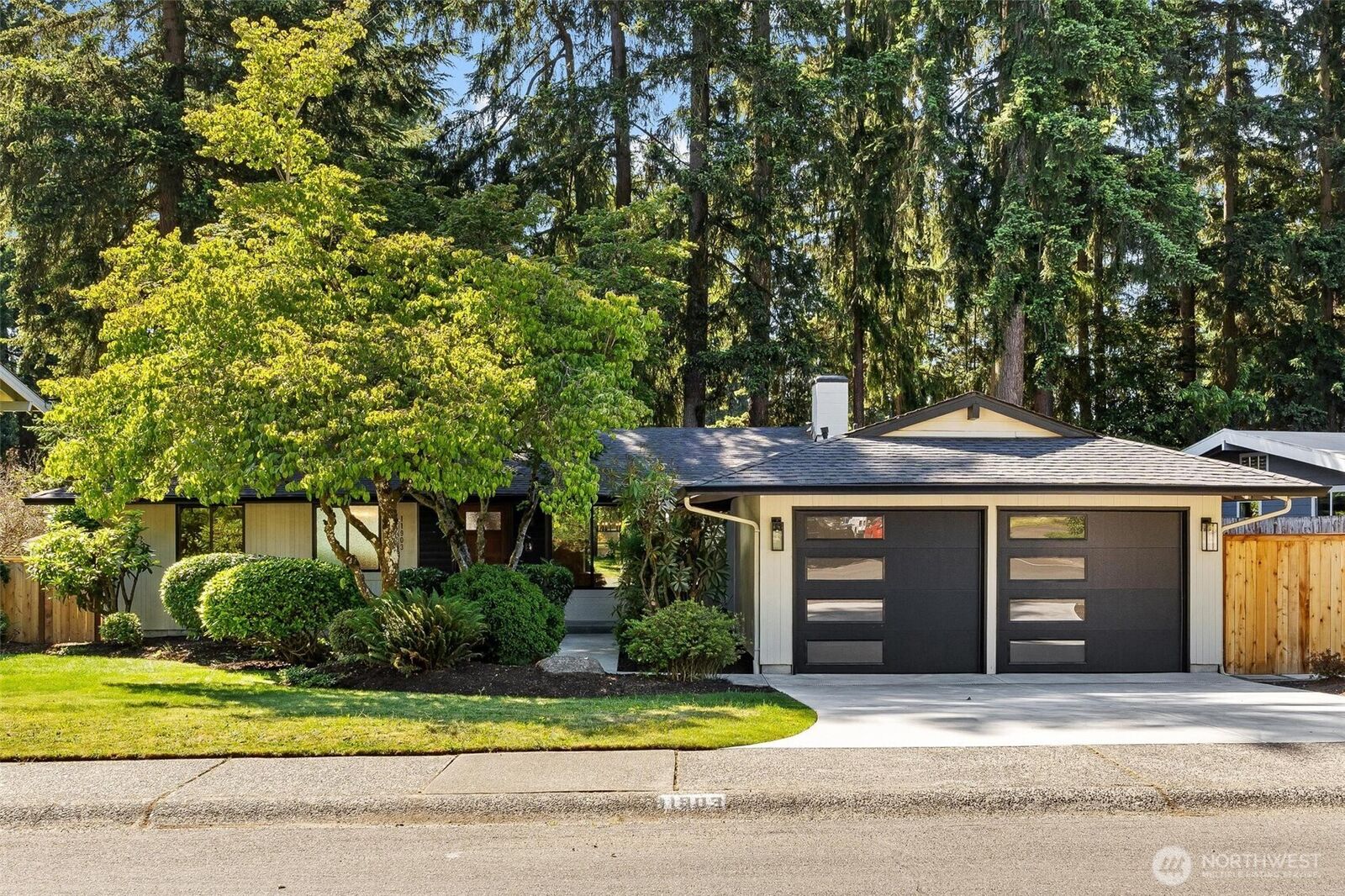 Property Photo:  11903 NE 142nd Place  WA 98034 