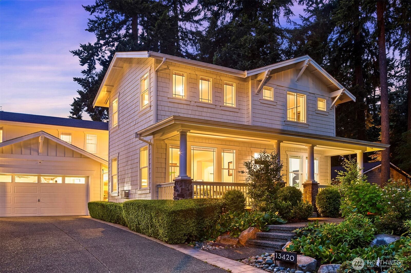 Property Photo: 13420 NE 83rd Street WA 98052