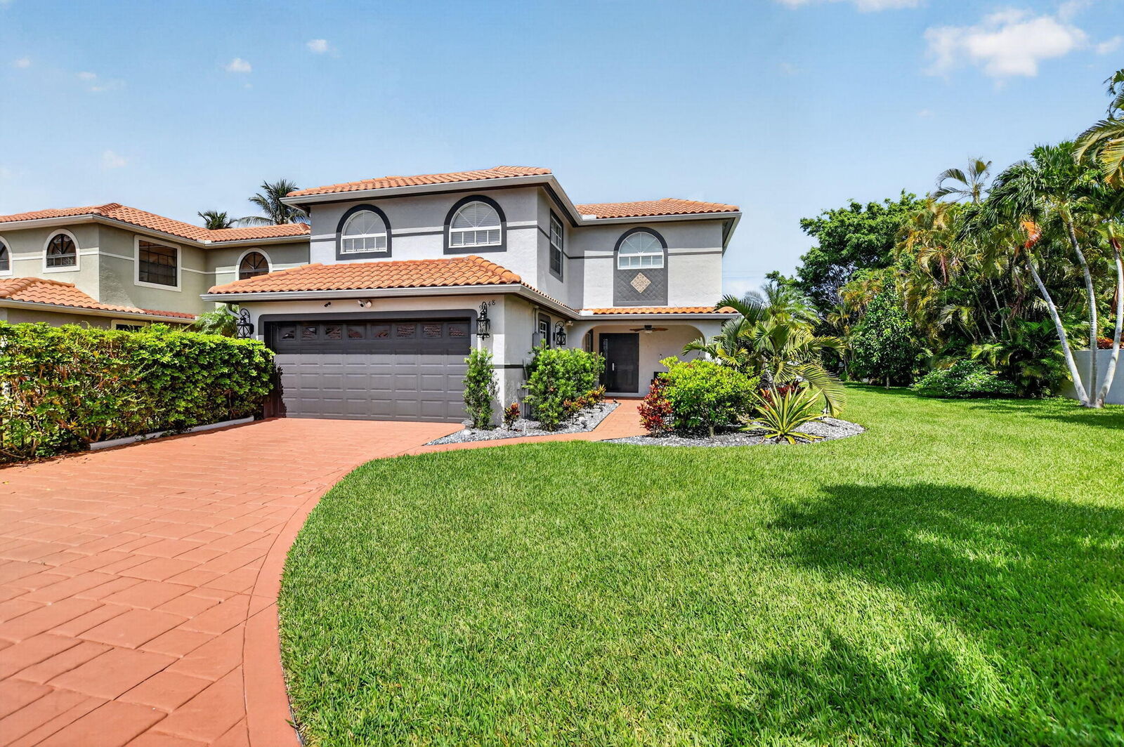 Property Photo:  9048 Villa Portofino Circle  FL 33496 