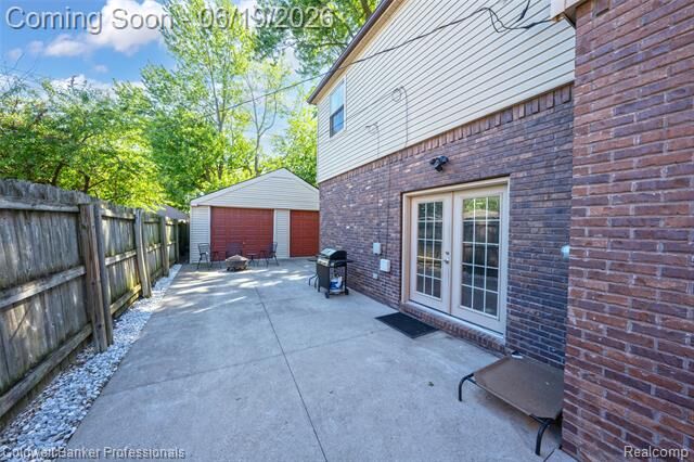 Property Photo:  1625 Hampton Road  MI 48236 