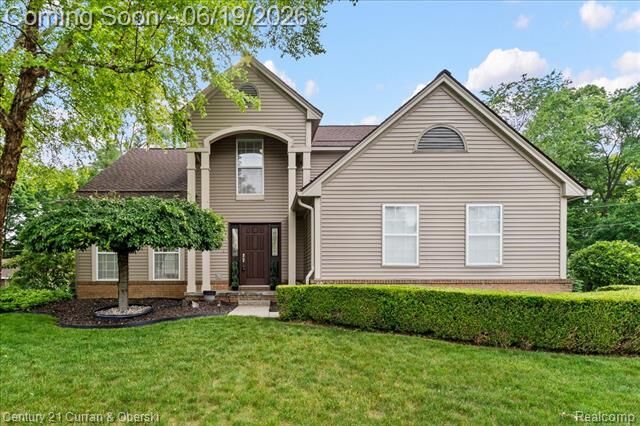 Property Photo:  4630 Commerce Woods Drive  MI 48382 