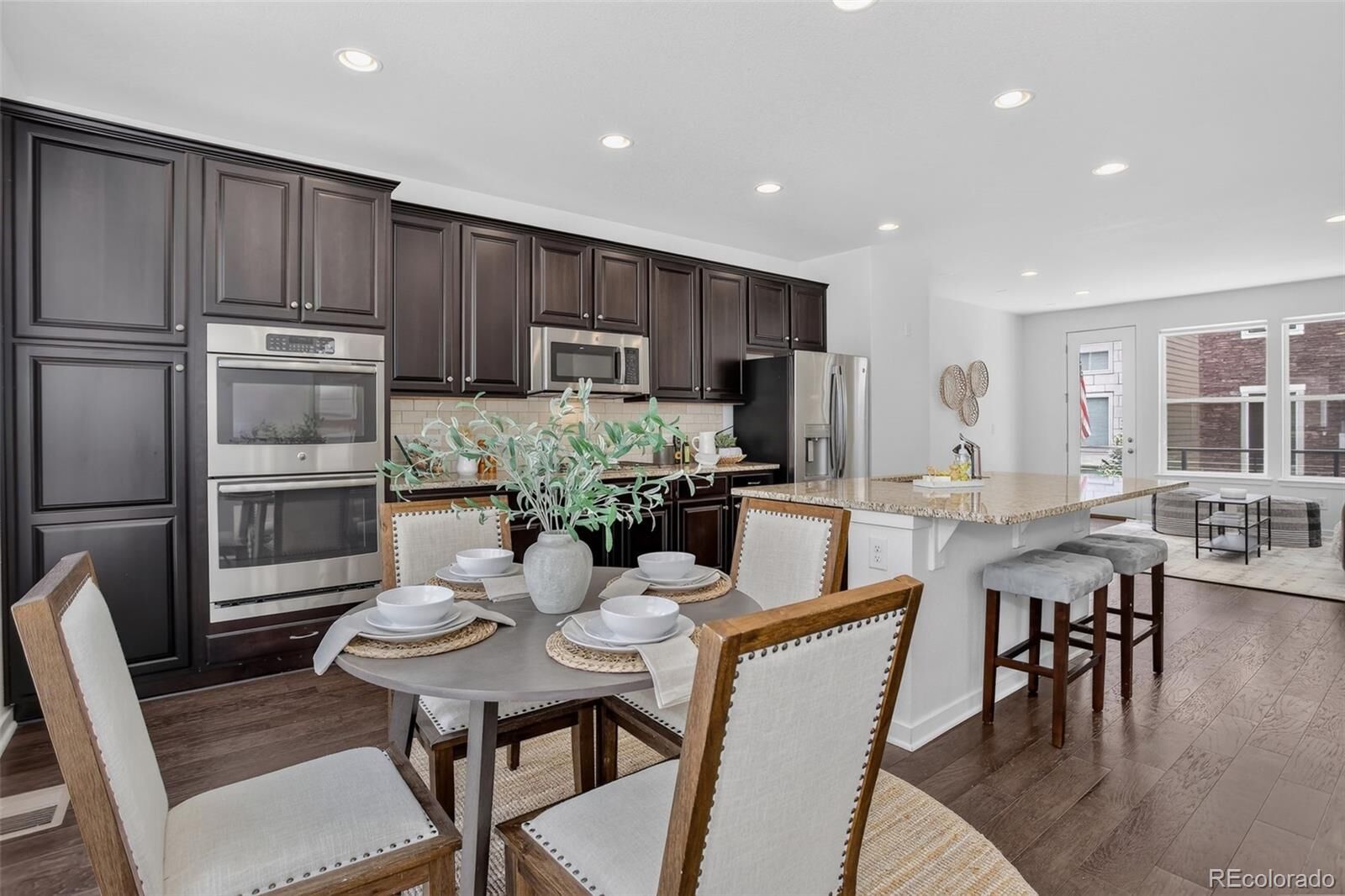 Property Photo:  530 E Hinsdale Avenue  CO 80122 